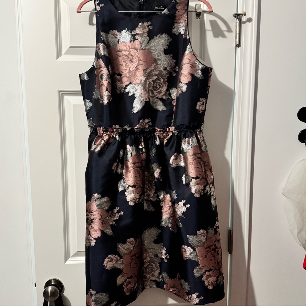 Tahari ASL cocktail dress